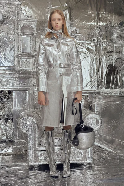 Look 17
